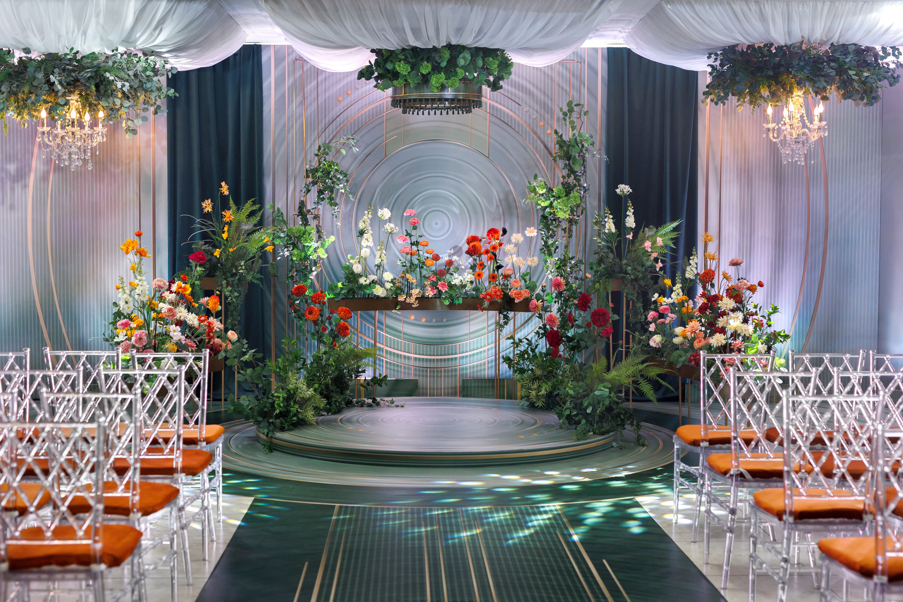 Elegant event centerpiece